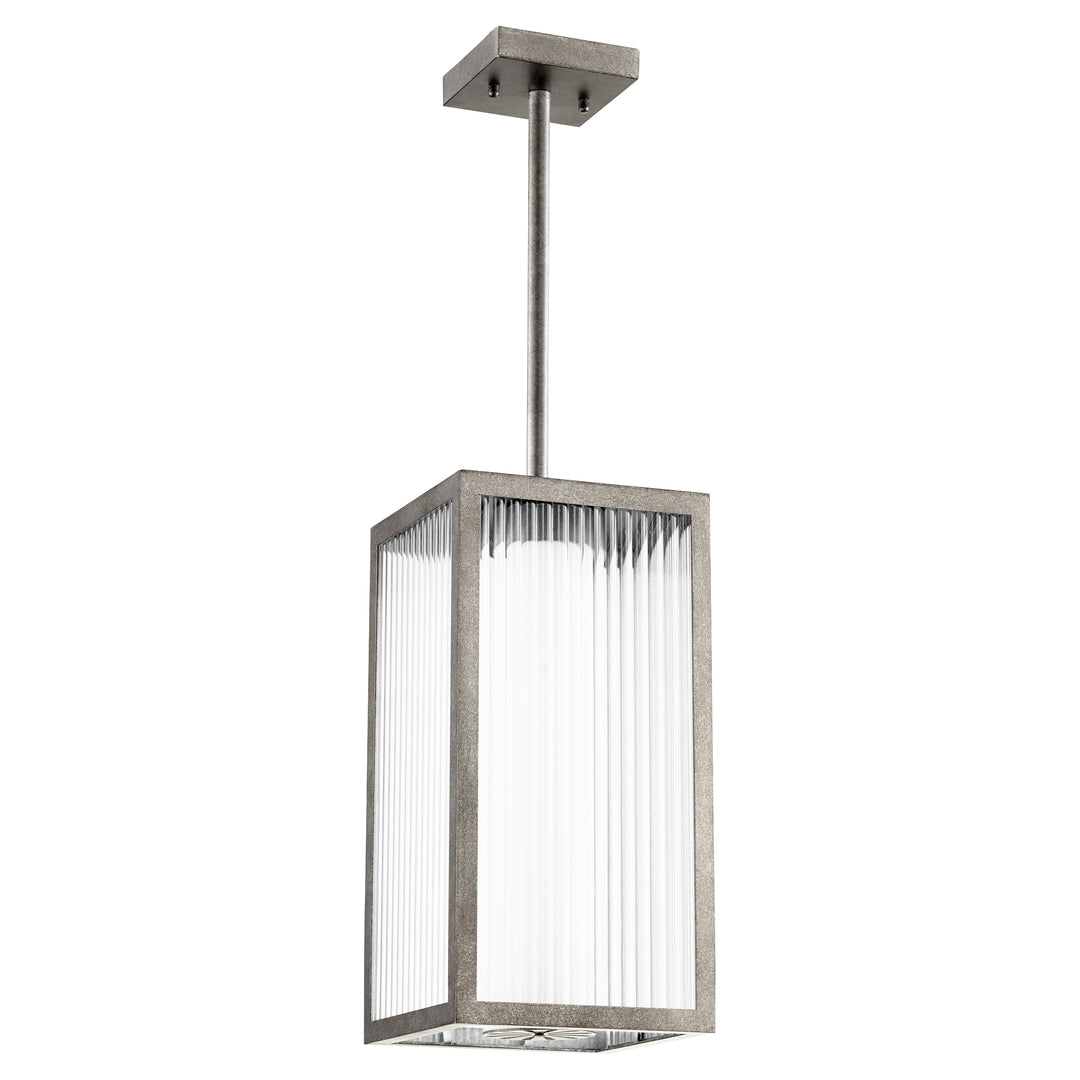 Luminaire suspendu extérieur à LED à 3 lumières, zinc patiné, 17 po, Maestro