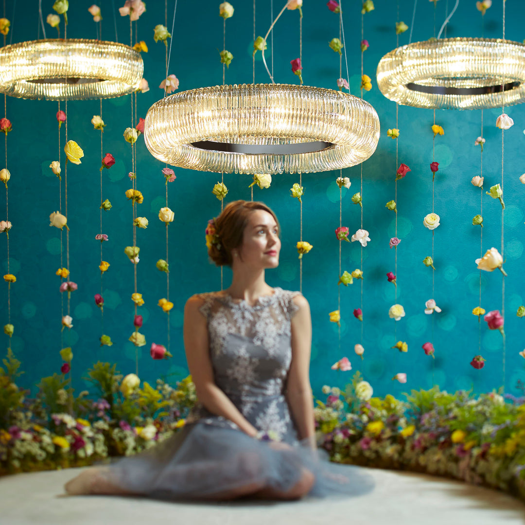 Beaming Around Pendant | Medium Pendant Light