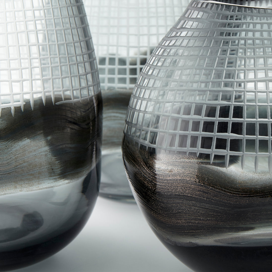 Axiom Vase | Small Elegant Vase