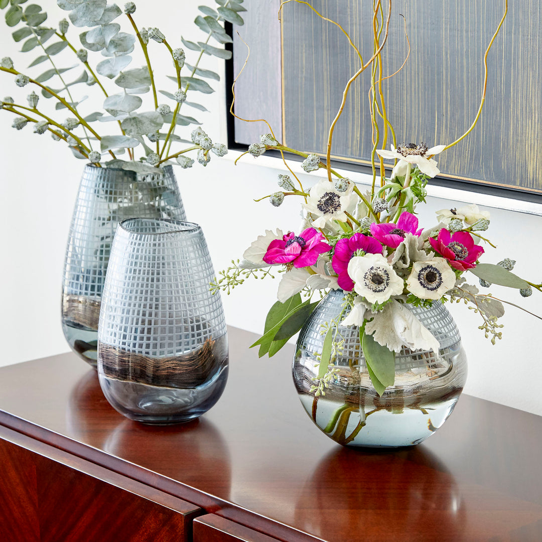Axiom Vase | Small Elegant Vase