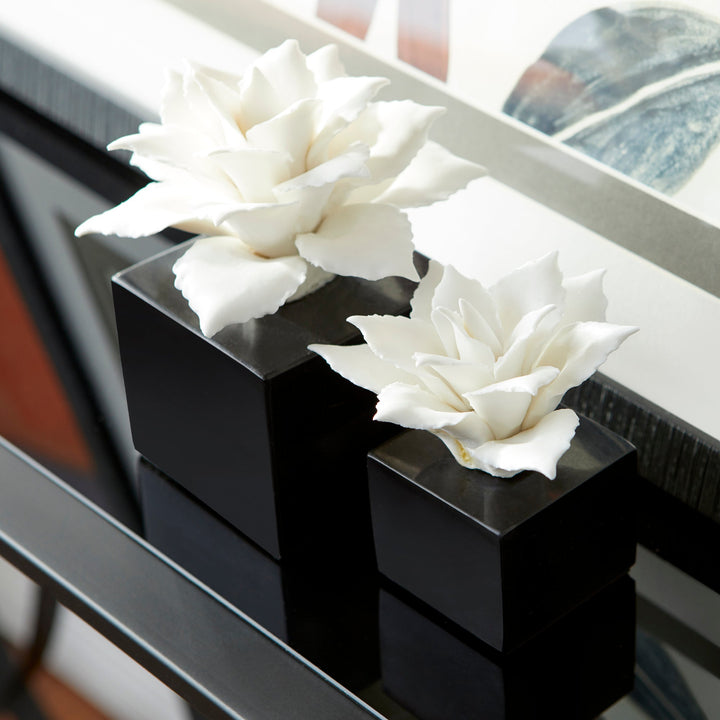 Calendine Sculpture | Medium Abstract Sculpture