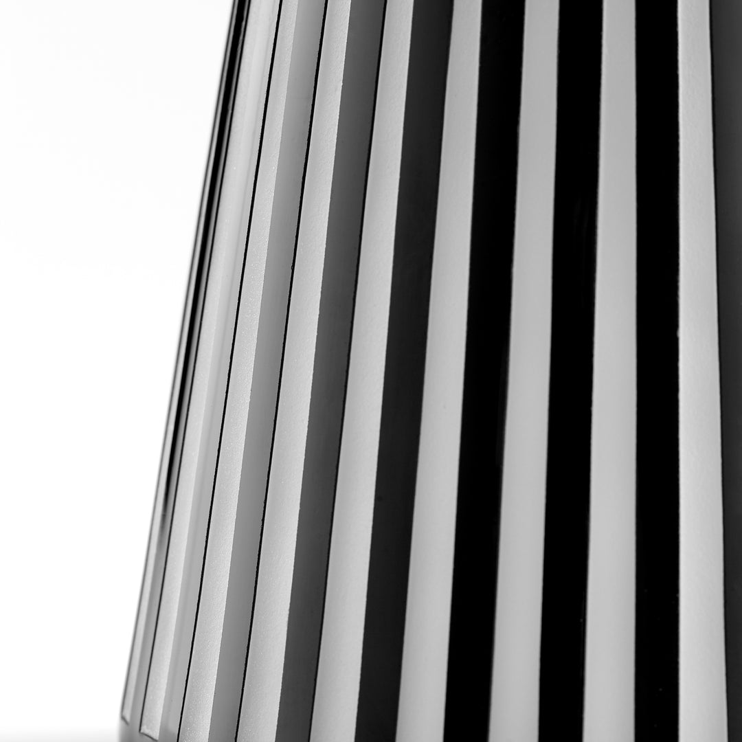 Vector Vase | Medium Decorative Vase